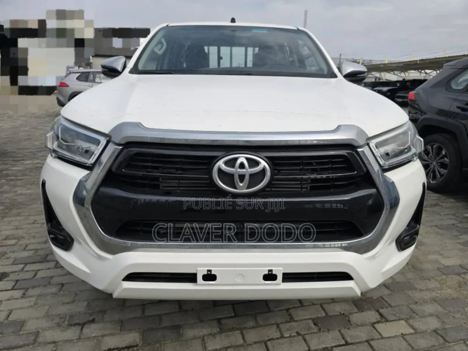 New Toyota Hilux 2025 Blanc