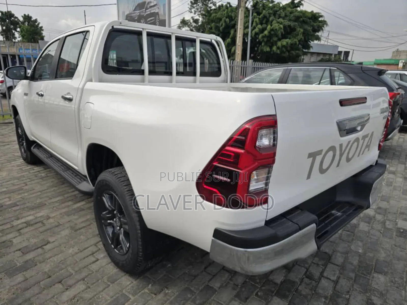 New Toyota Hilux 2025 Blanc