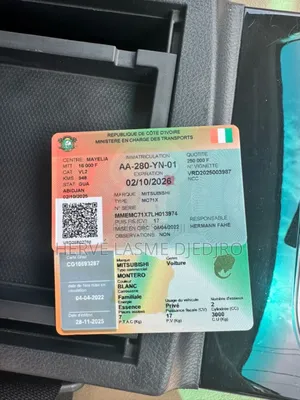 Mitsubishi Montero Sport 2022 Blanc