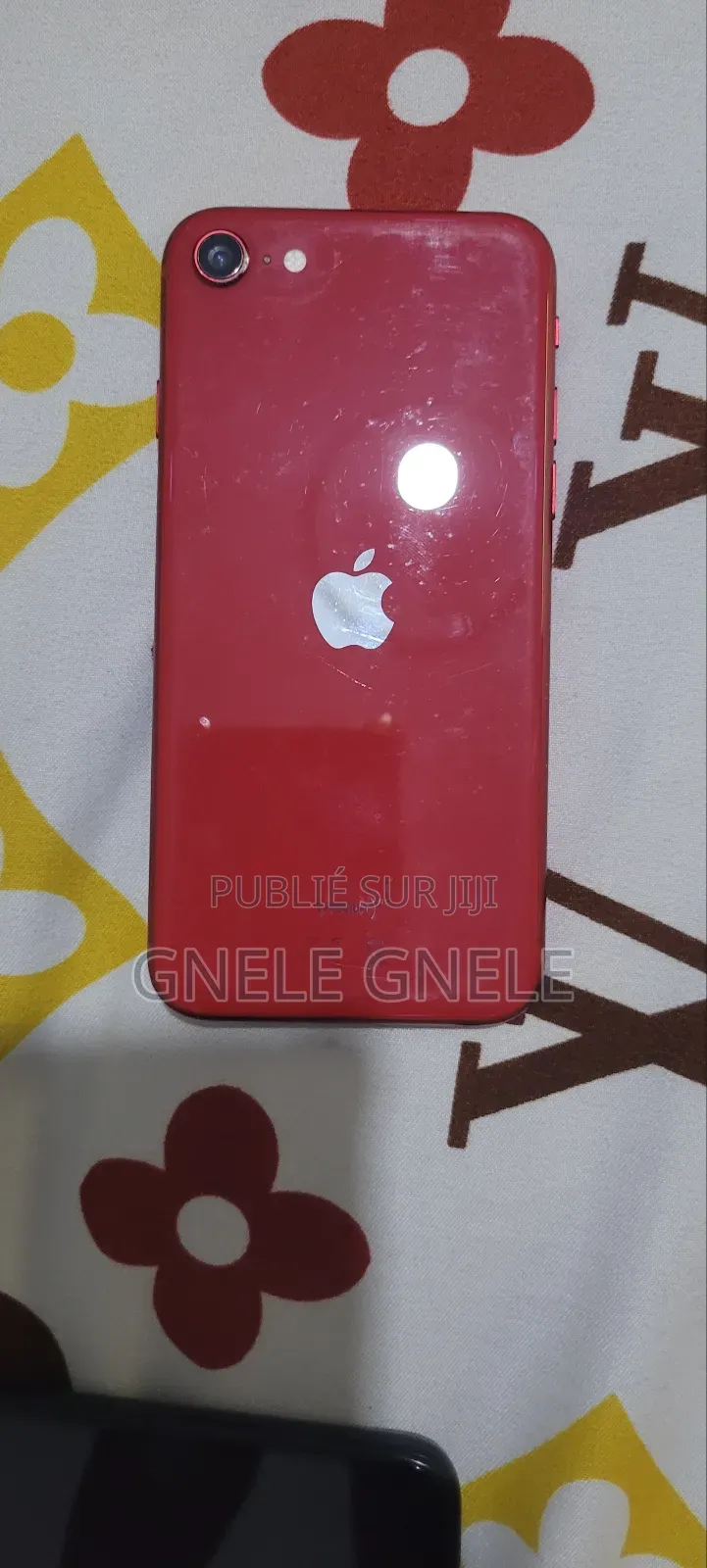 Apple iPhone SE (2022) 128 GB Rouge