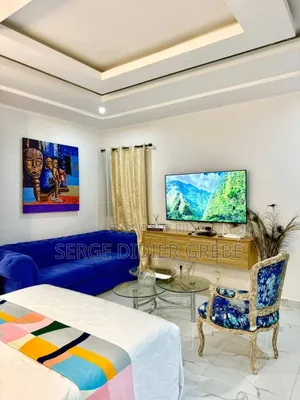 Furnished 1chbre Studio dans Grebemultiservices, Deux Plateaux à Louer