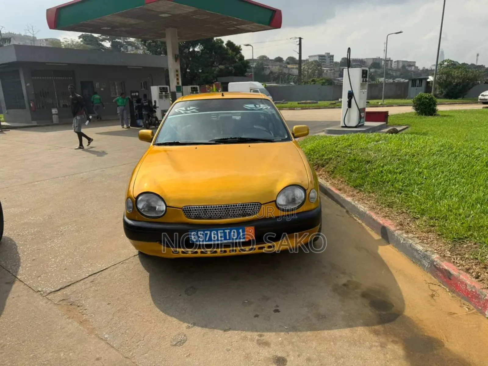 Toyota Corolla 2004 Jaune