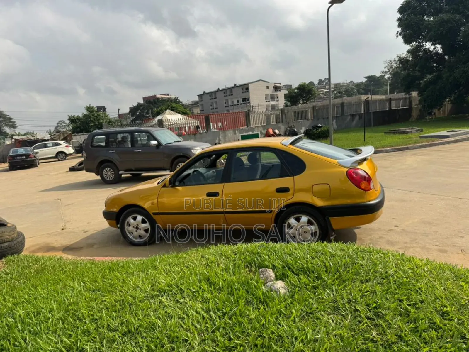 Toyota Corolla 2004 Jaune