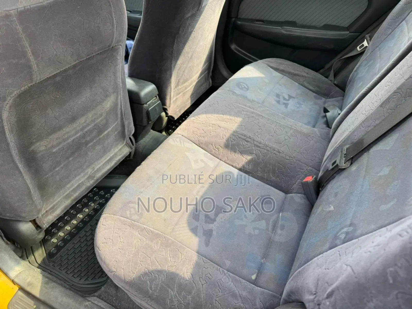 Toyota Corolla 2004 Jaune