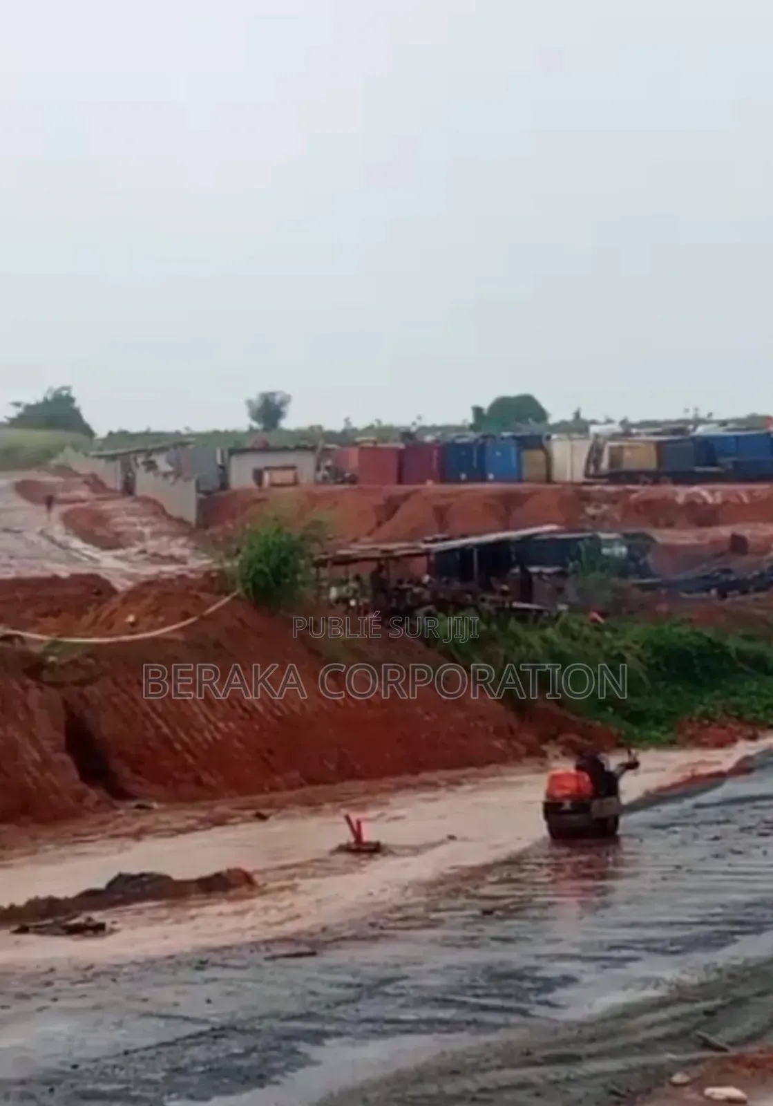 2 Hectares en Vente Avec Acd Autoroute Du Nord Avant Péage Cote Gauche