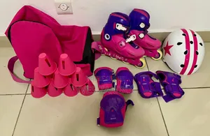 Photo - Équipement Complet De Roller 30 Mille. Il Manque Un Genouillère