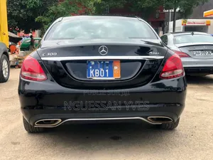 Mercedes-Benz C300 2017 Black