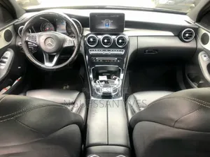 Mercedes-Benz C300 2017 Black