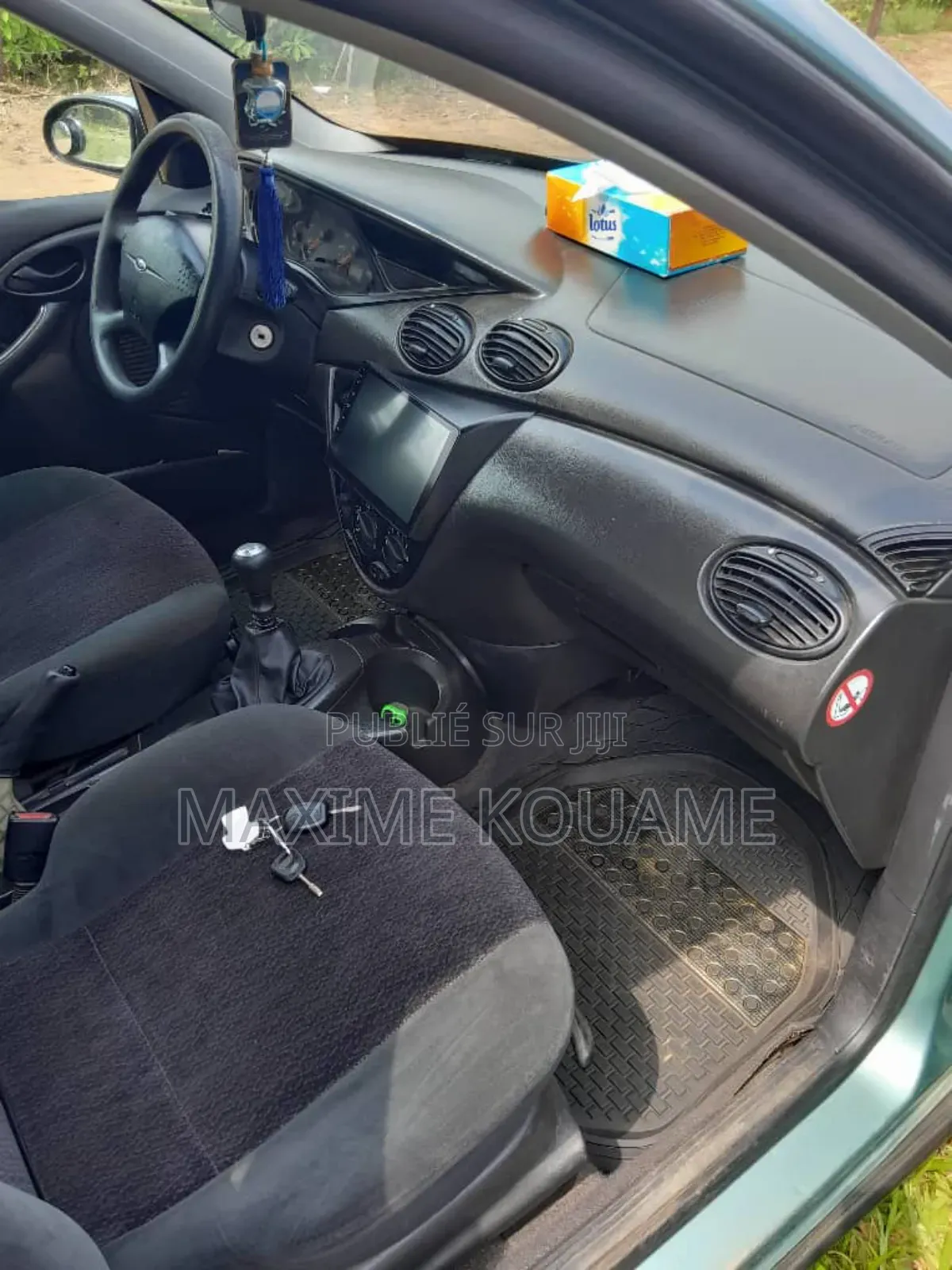 Ford Focus 2000 Gris