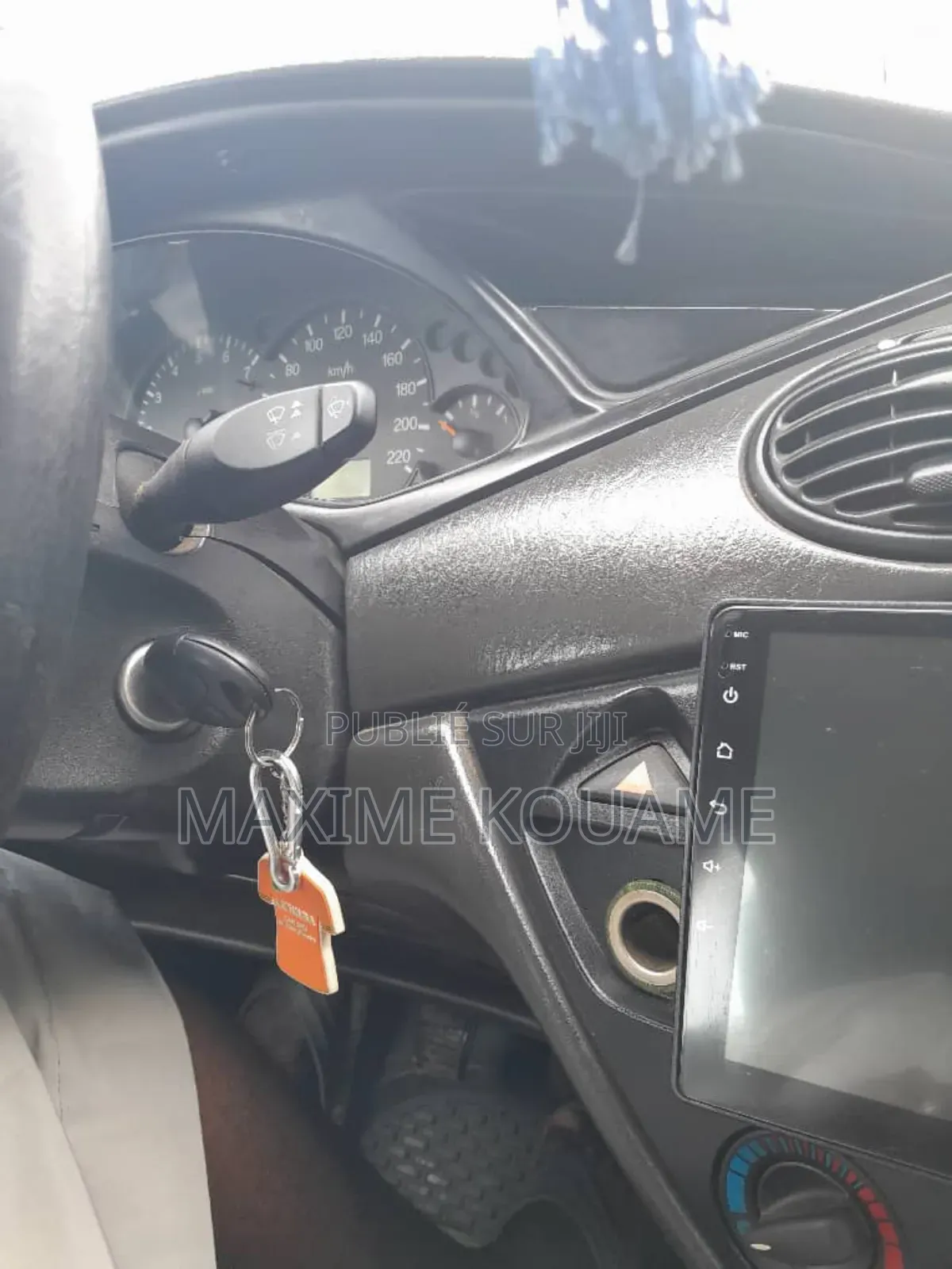 Ford Focus 2000 Gris