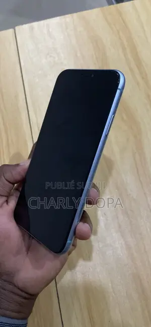 Apple iPhone XR 64 GB Blue