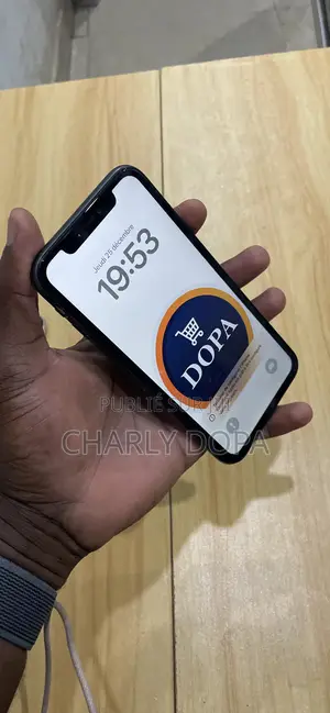 Apple iPhone 11 64 GB Black