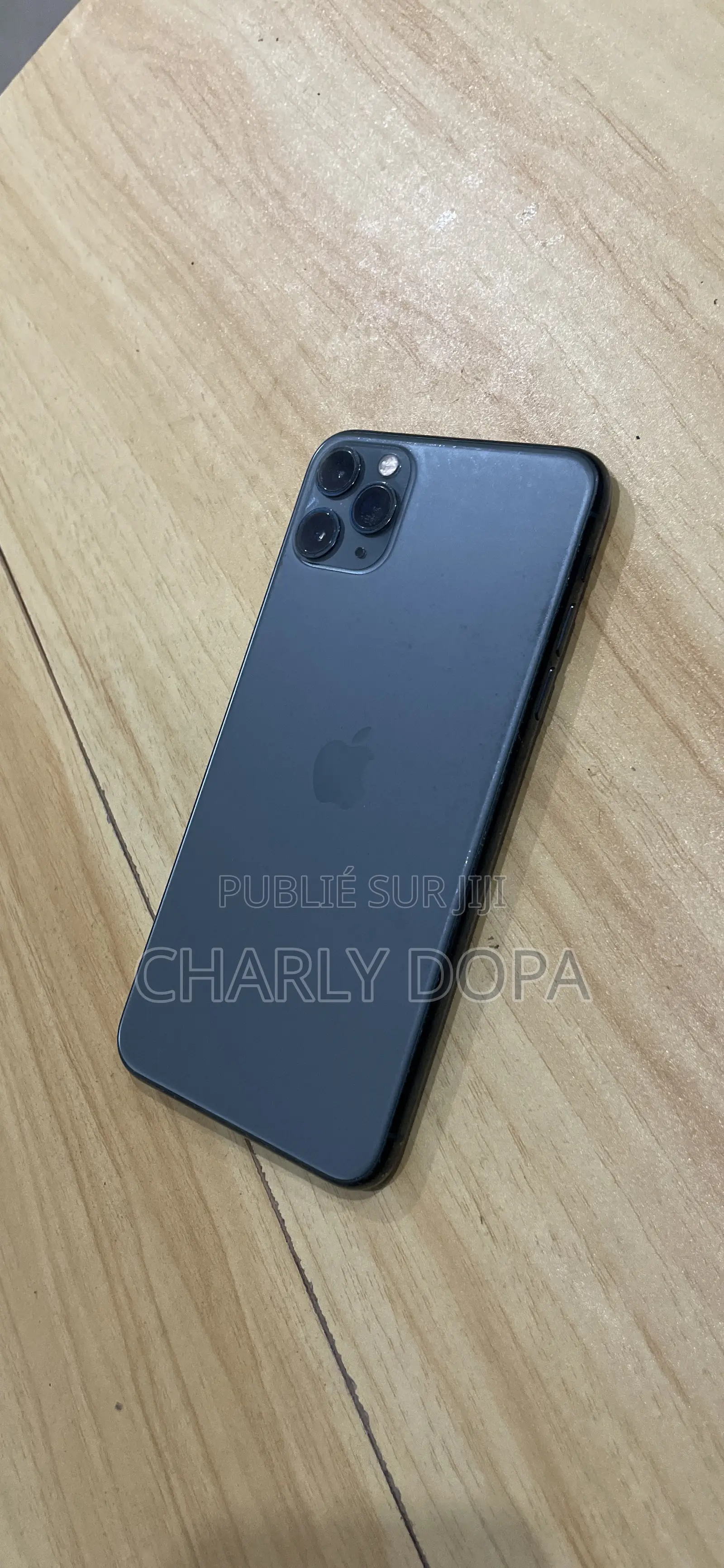 Apple iPhone 11 Pro Max 64 GB Vert