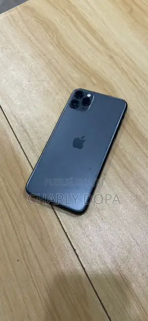 Apple iPhone 11 Pro Max 64 GB Vert