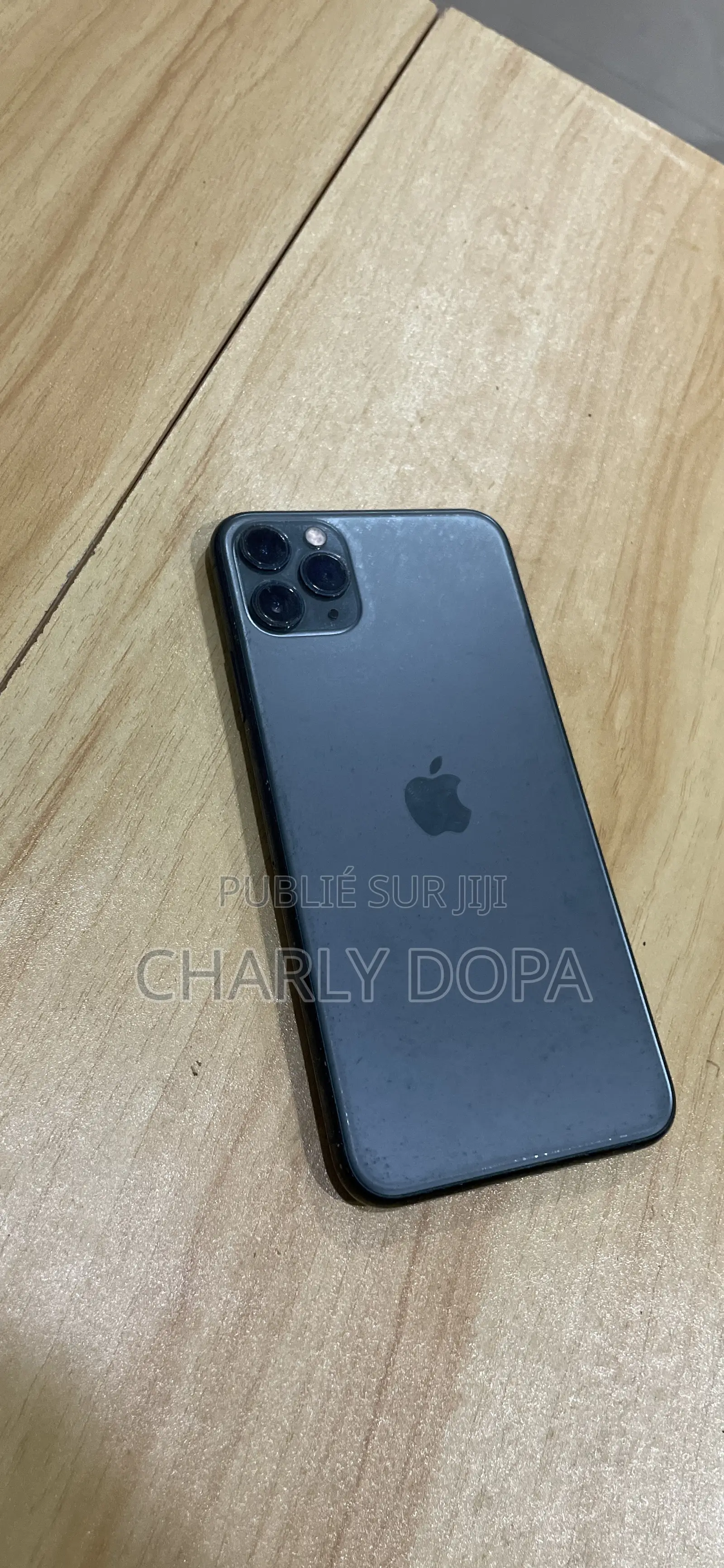 Apple iPhone 11 Pro Max 64 GB Vert