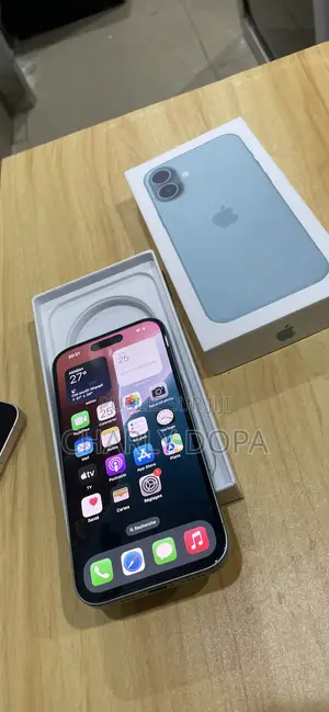 Apple iPhone 16 128 GB Vert