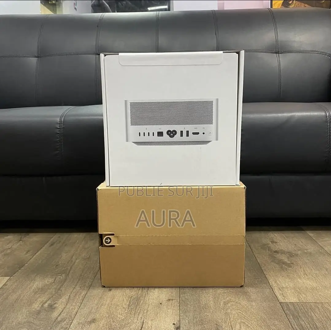 New Ordinateur De Bureau Apple Mac Studio 96GB Apple M3 Max SSD 1T