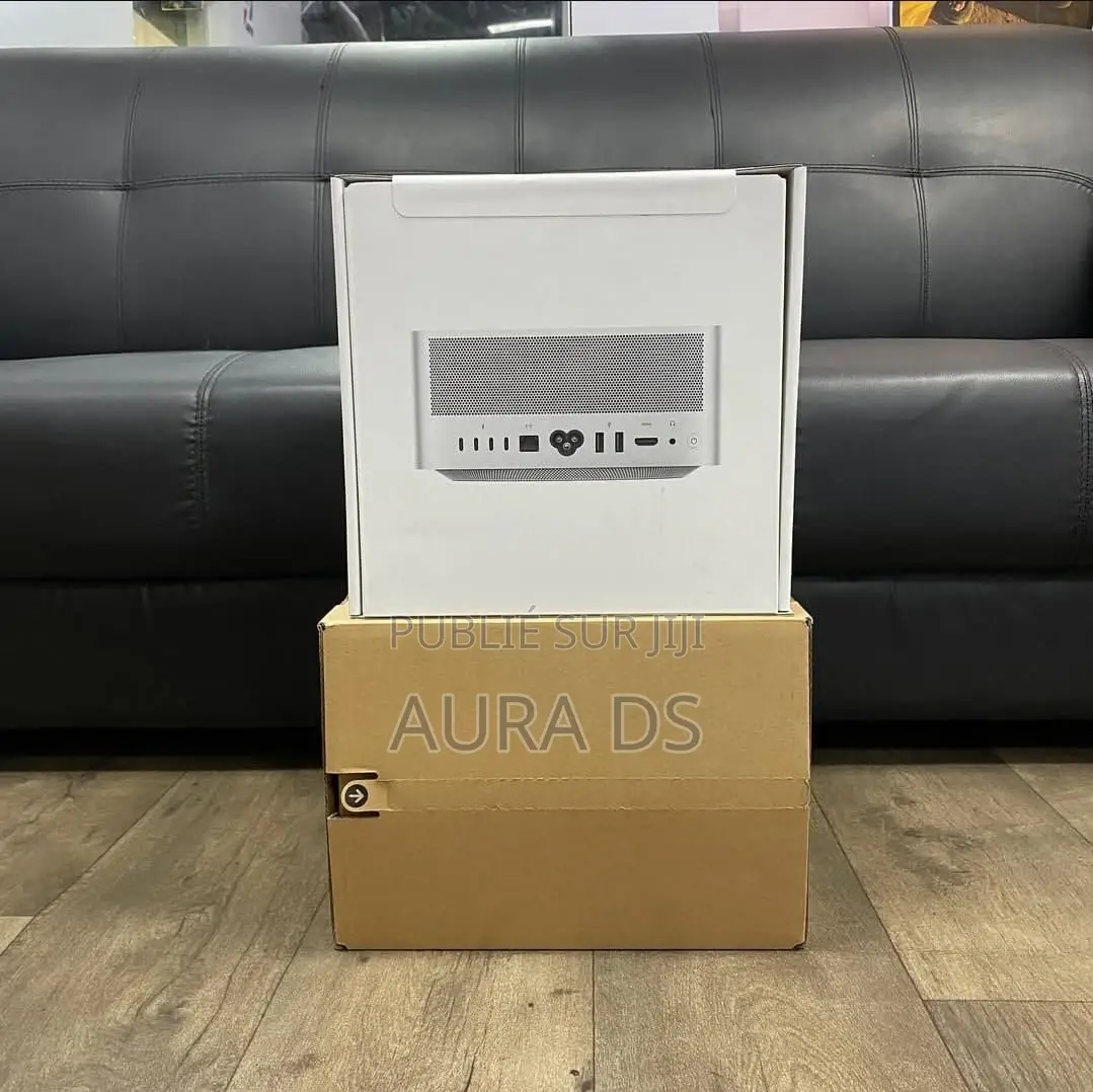 Neuf Ordinateur De Bureau Apple Mac Studio 96GB Apple M3 Max SSD 1T