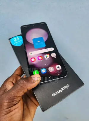 New Samsung Galaxy Z Flip 5 512 GB