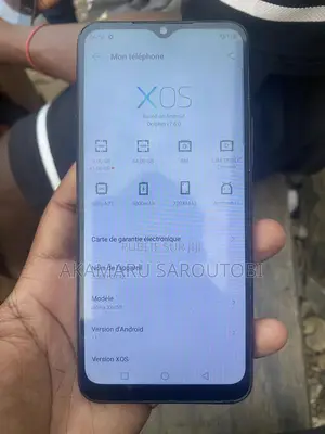 Photo - Infinix Hot 12i 64 GB Gris