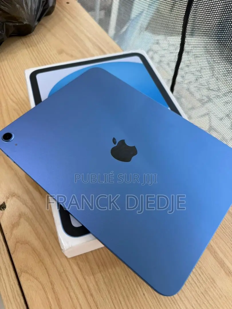 New Apple iPad (2025) 128 GB Blue