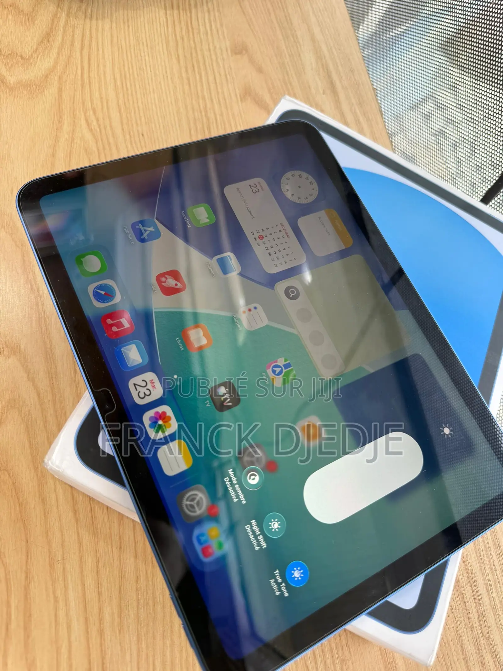 New Apple iPad (2025) 128 GB Blue