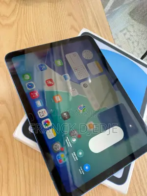 New Apple iPad (2025) 128 GB Blue