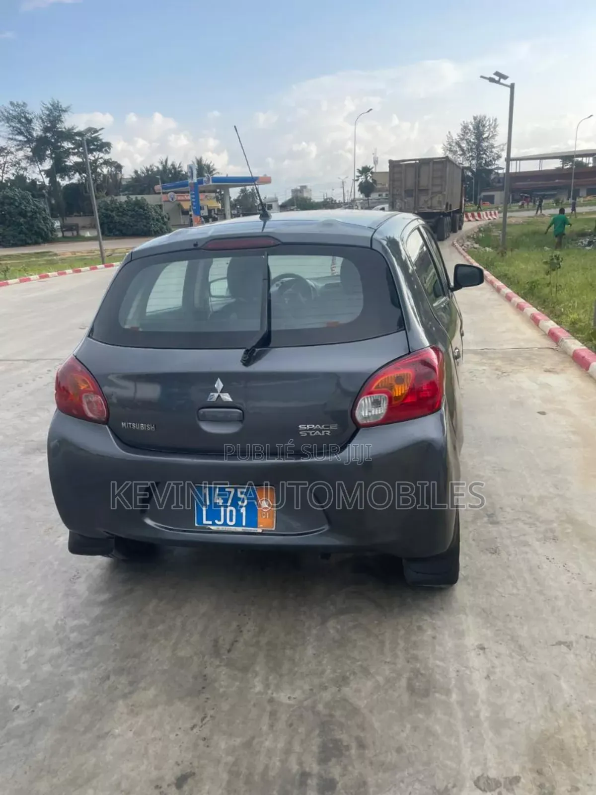 Mitsubishi Spacestar 2003