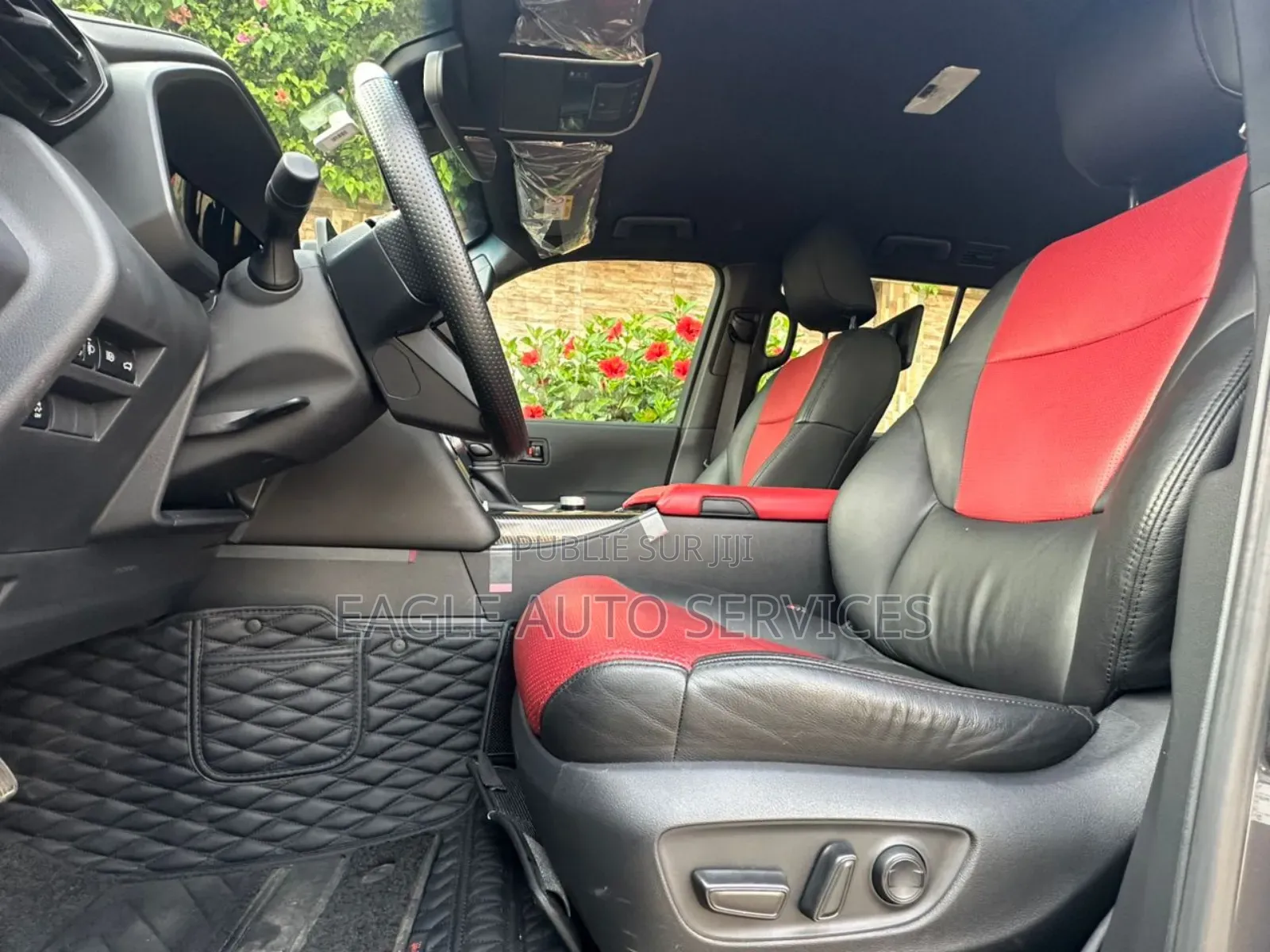 Toyota Land Cruiser 2024 Gris