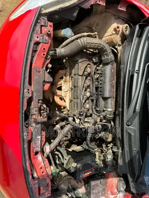 Suzuki Swift 2023 Rouge