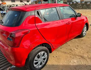Suzuki Swift 2023 Rouge