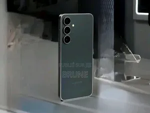 Photo - New Samsung Galaxy S25 512 GB Black