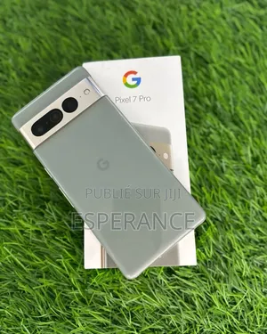 Photo - New Google Pixel 7 Pro 128 GB Black