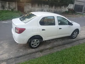 Renault Logan 2014 Black