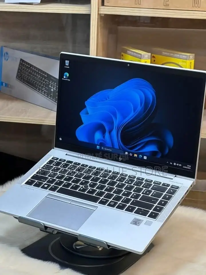 Neuf HP EliteBook 840 G7 16GB Intel Core I5 SSD 512GB