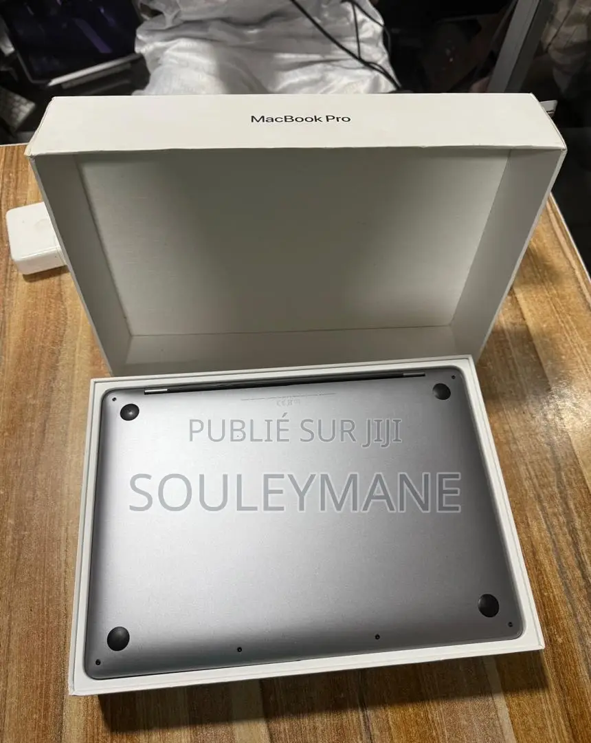 Ordinateur Portable Apple MacBook Pro 2019 8GB Intel Core I5 SSD 128GB