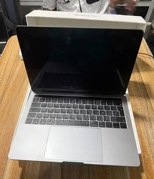 Ordinateur Portable Apple MacBook Pro 2019 8GB Intel Core I5 SSD 128GB