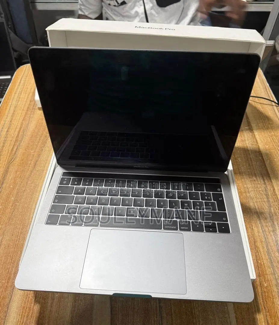 Ordinateur Portable Apple MacBook Pro 2019 8GB Intel Core I5 SSD 128GB