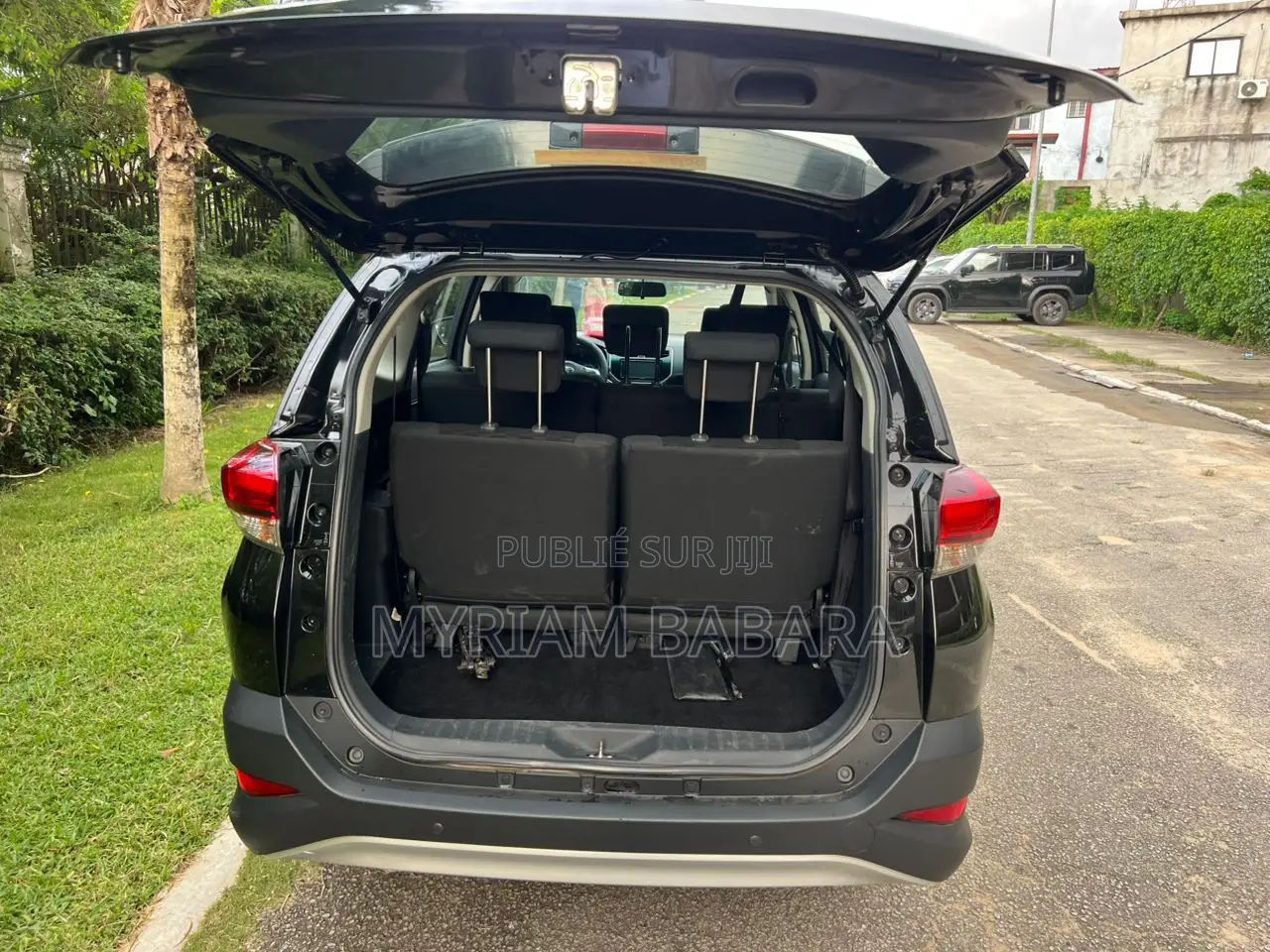 Toyota Rush 2021 Black