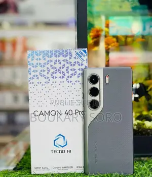 New Tecno Camon 40 Pro 256 GB Gris