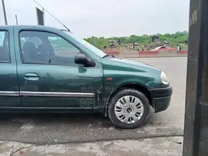 Renault Clio 2002 Vert