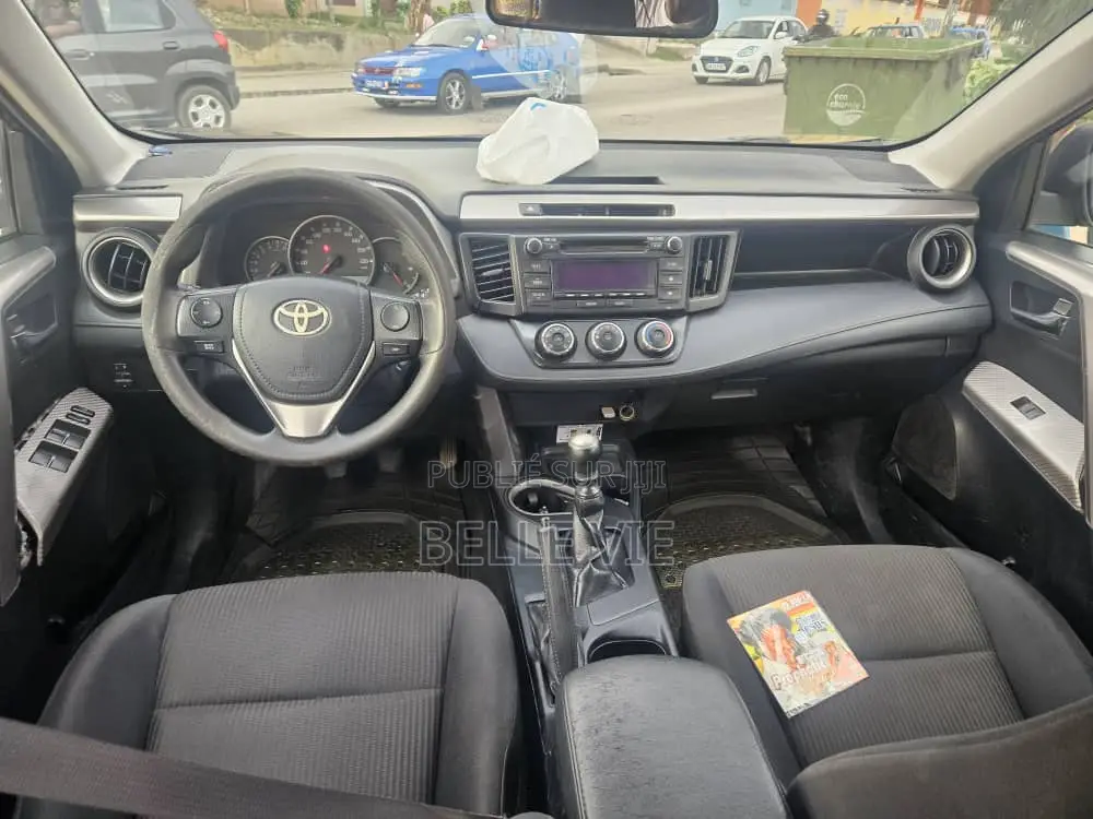 Toyota RAV4 2018 Noir