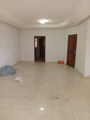 Furnished 5chbre Duplex dans Ismaël Coulibaly, Cocody à Vendre