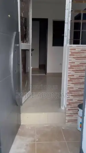 1chbre Studio dans Cocody à Louer