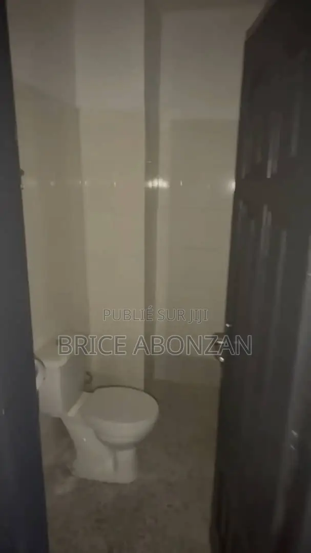 1chbre Studio dans Cocody à Louer