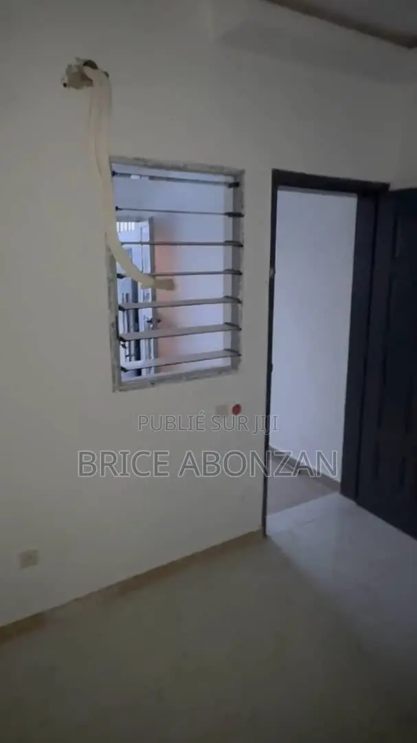 1chbre Studio dans Cocody à Louer