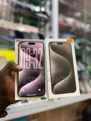 Apple iPhone 15 Pro Max 256 GB Gris