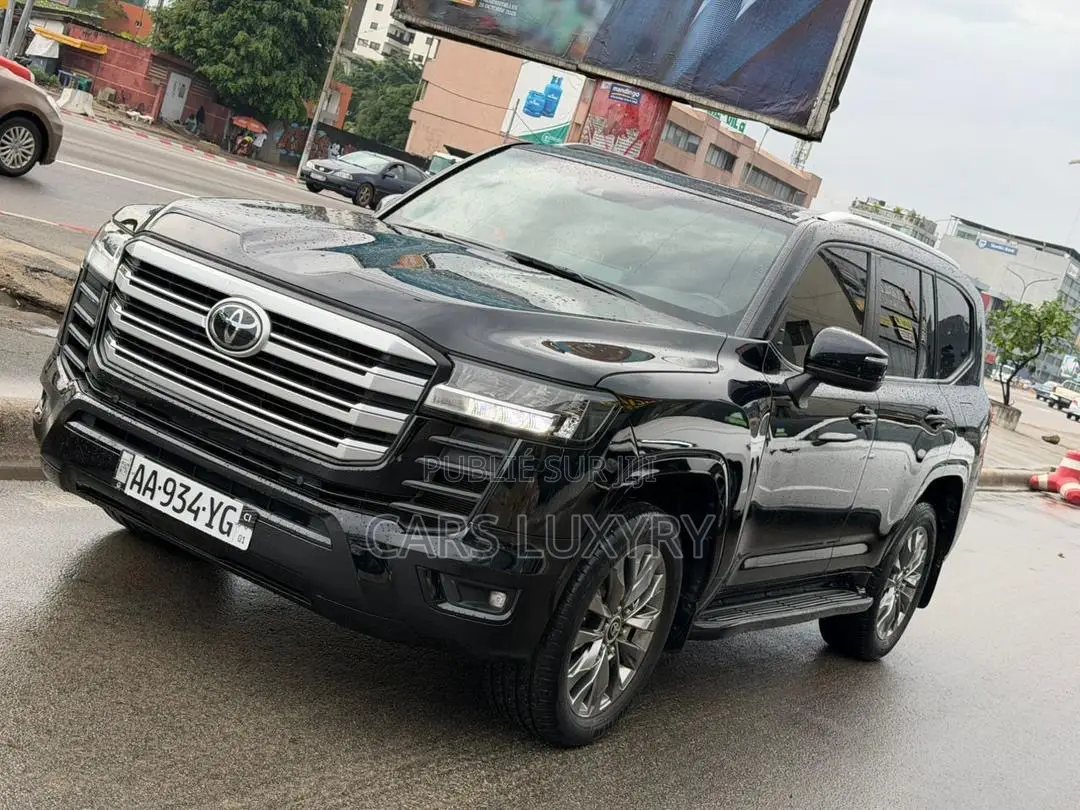 Toyota Land Cruiser 3.5 V6 2022 Black