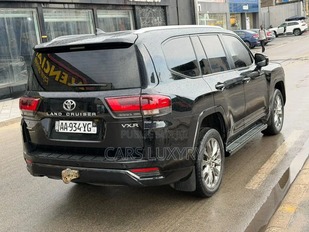 Toyota Land Cruiser 3.5 V6 2022 Black