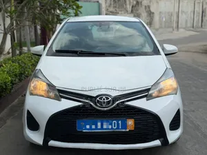 Toyota Yaris L Hatchback 3dr 2017 Blanc